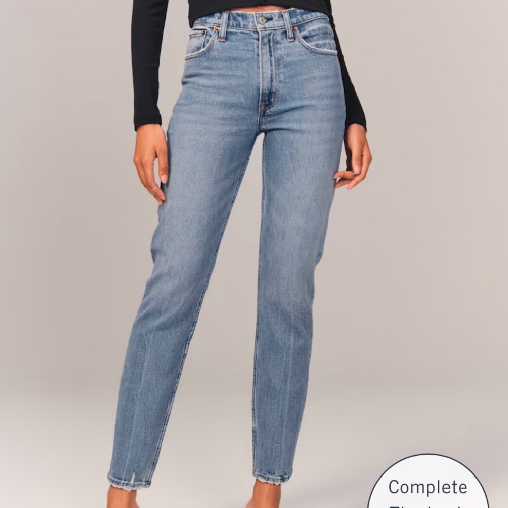 Abercrombie the mom high rise jeans